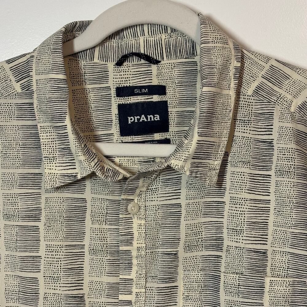 prAna Men’s Slim Fit Short Sleeve Button Up Shirt Cream Gray Print Size XL - Picture 6 of 11
